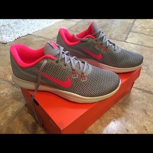 New in the box Nike Flex TR 7 training shoes